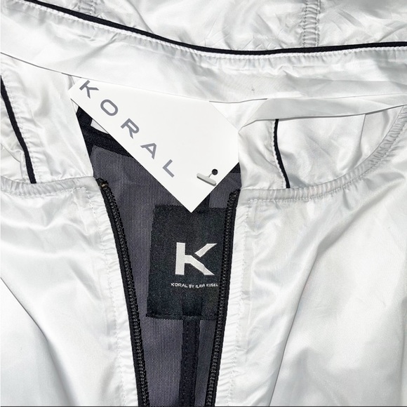 Koral B&W Front Zip &Pockets Lower Half Back Mesh Hooded Windbreaker Jacket SzXL - Picture 16 of 16
